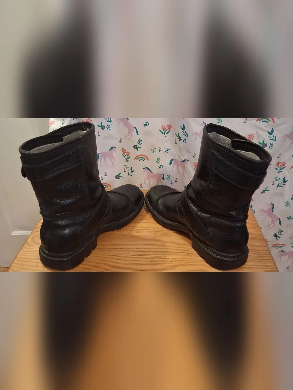 EUC Discontinued UGG Rockville 2 Black Pebble Leather Moto Bike Combat Boot SZ 8